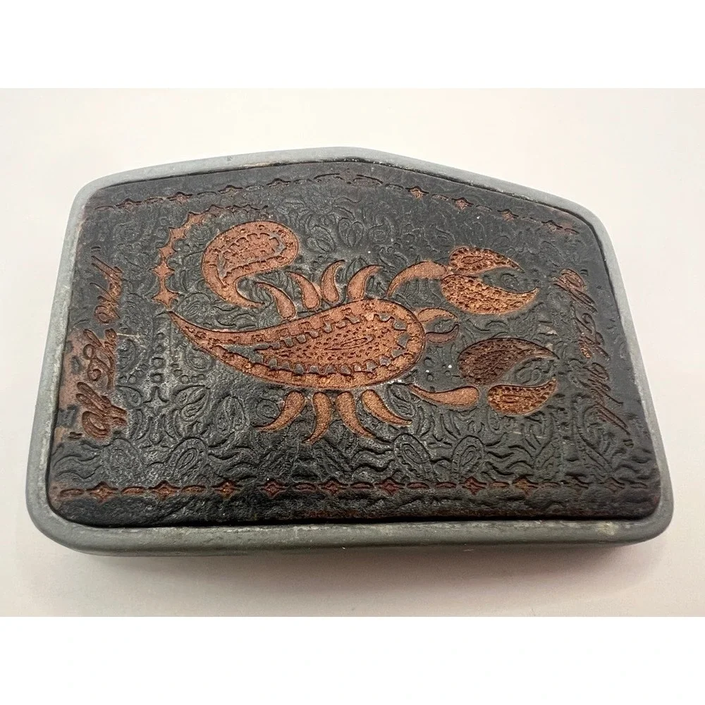 Vintage Belt Buckle Off the Wall Mens Black Brown Scorpion Paisley Tooled Look‎